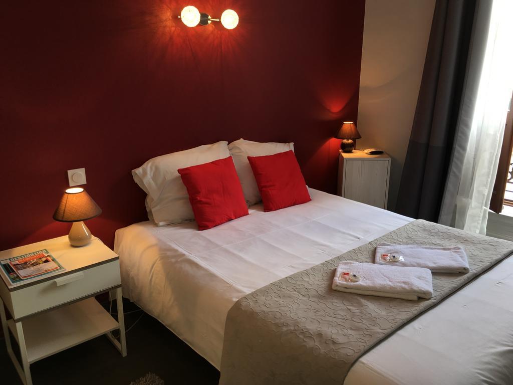 Cafe Hotel Du Theatre Dinan Luaran gambar
