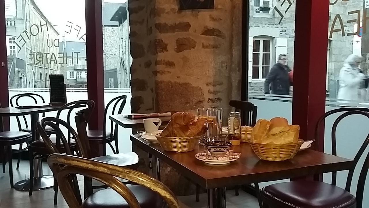 Cafe Hotel Du Theatre Dinan Luaran gambar